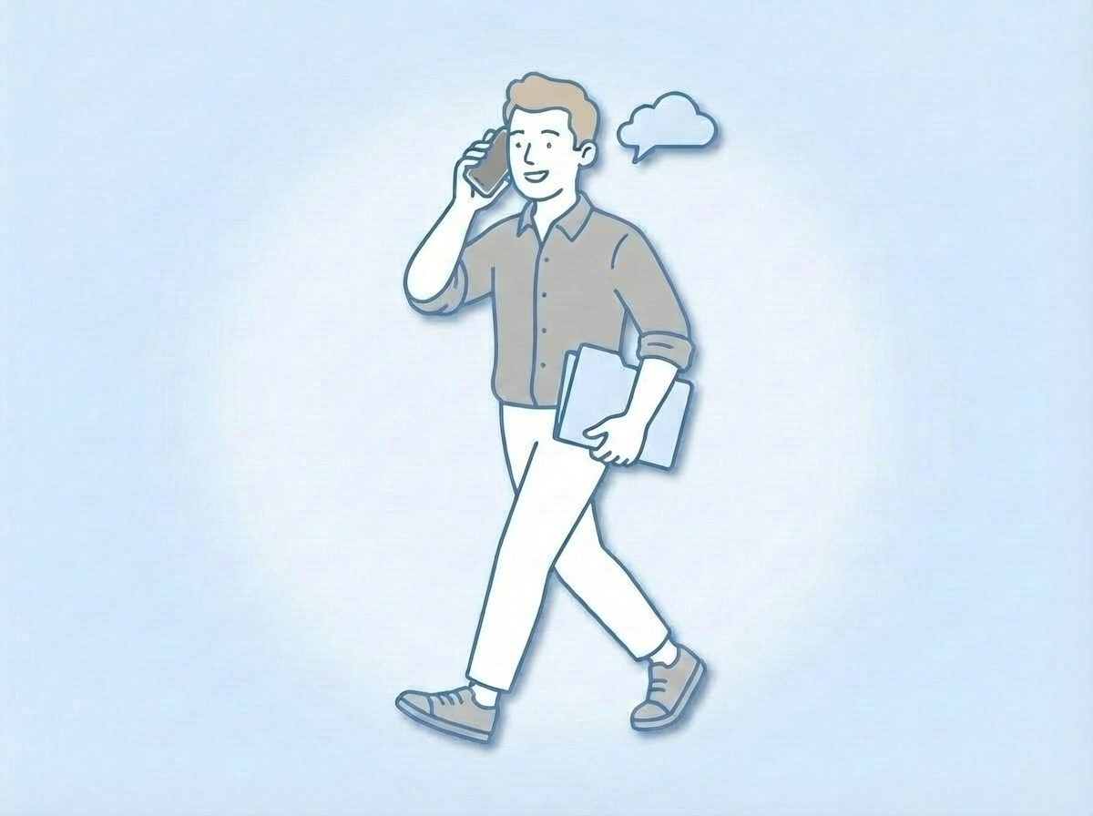 歩きながらスマホで話す様子